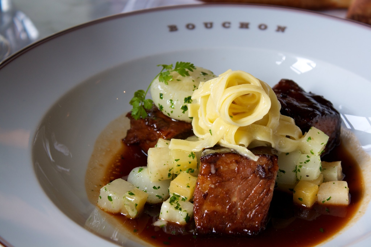 Why Everyone Is Throwing a Julia Child Inspired Dinner Party (And How You Can Too) 111 beef bourguignon julia child